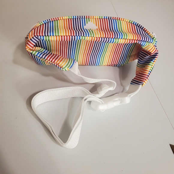 Bluetooth front pack speaker - Picture 2 of 6